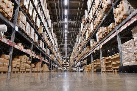 A Guide on Setting Up and Handling Your Own Warehouse - Containit Solutions