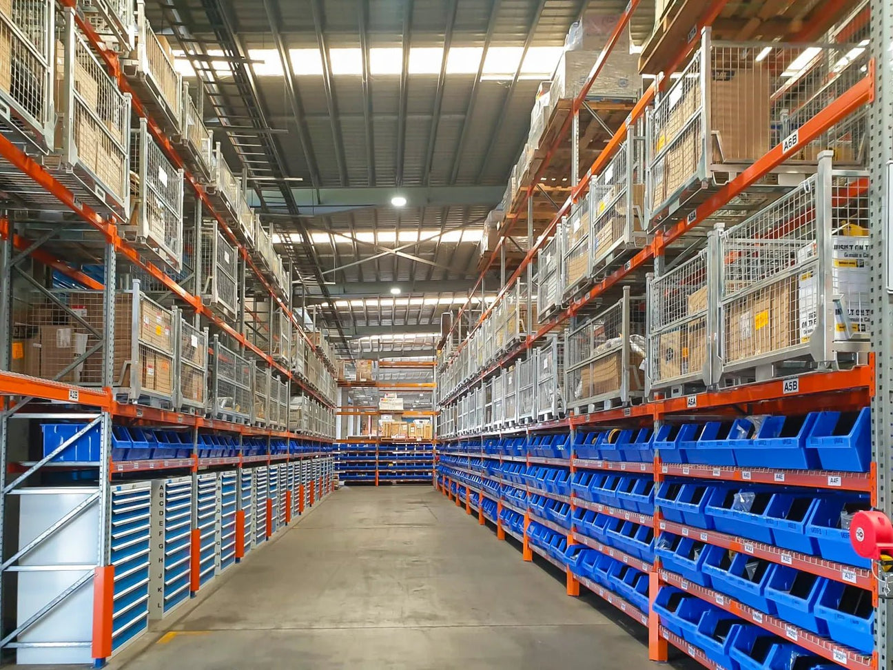 Warehouse Central Stores - Containit Solutions