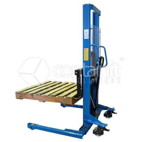 Manual Straddle Stacker - Containit Solutions